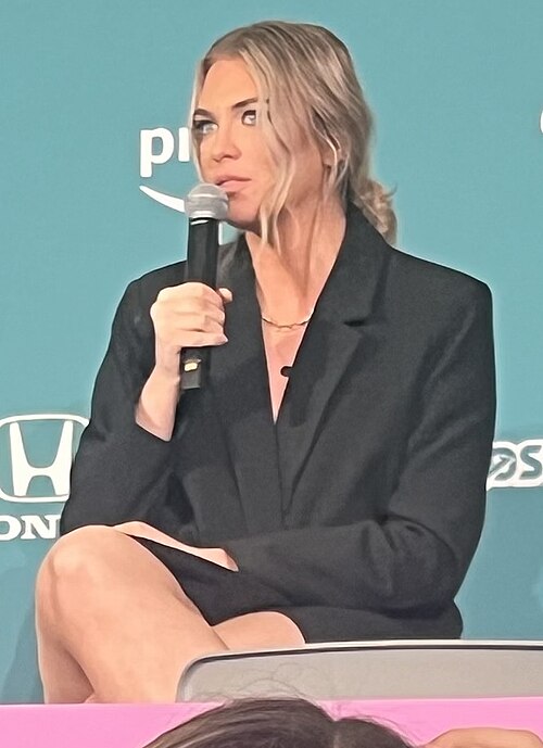 QTCinderella (Blaire)